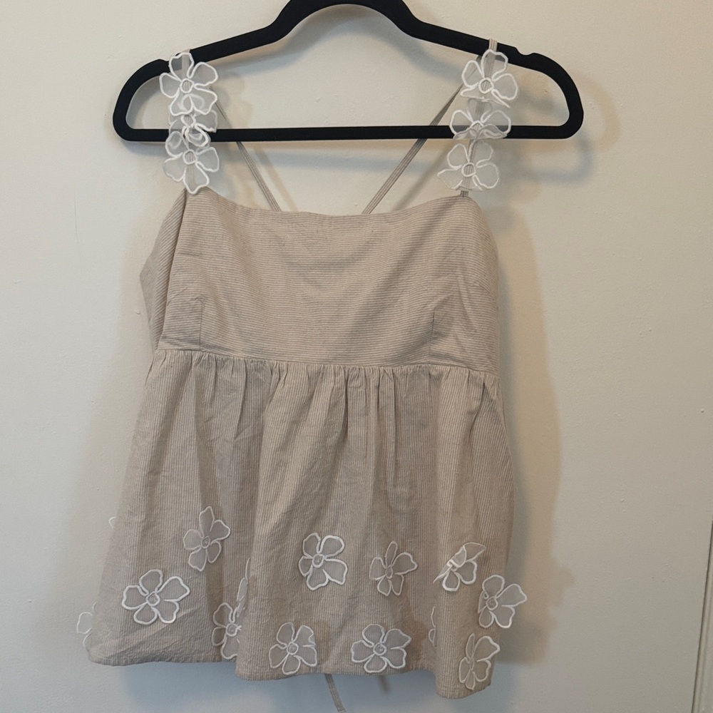 NEW Eddy Hannah Empire Top